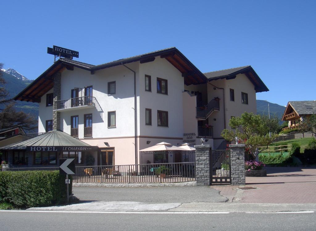 Hotel & Restaurant Le Charaban Aosta Ngoại thất bức ảnh